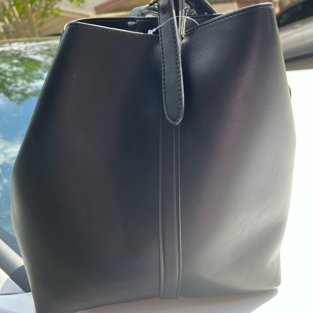 Old Navy Black Faux-Leather Women’s Tote